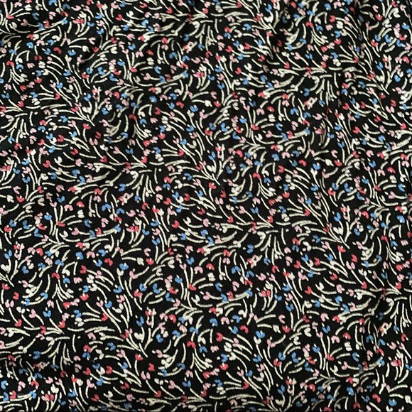 Ditsy Floral • Ruffle Dress - Picture 8 of 10